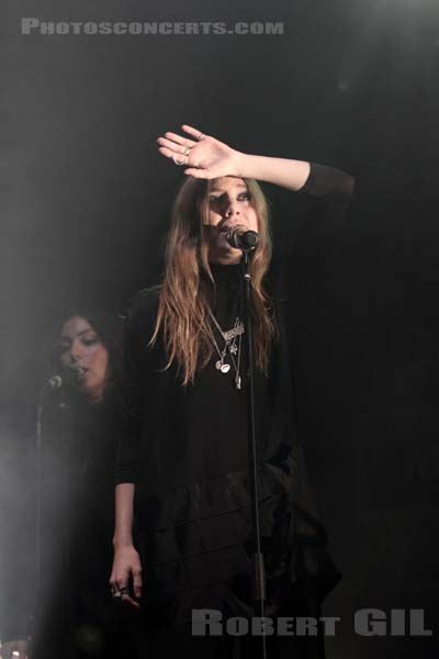 LYKKE LI - 2011-10-29 - PARIS - Espace Charlie Parker - Grande Halle - 